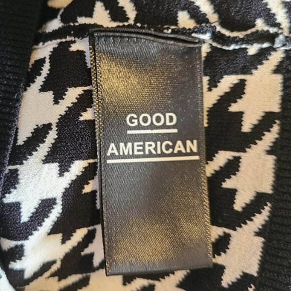NEW! GOOD AMERICAN LIL FITTED HOUNDSTOOTH CARDIGAN SWEATER KNIT CROPPED sz 4 - Picture 9 of 10